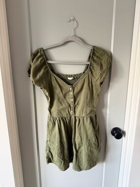 American Eagle Outfitters Olive Green Puff-Sleeve Button-Front Tunic